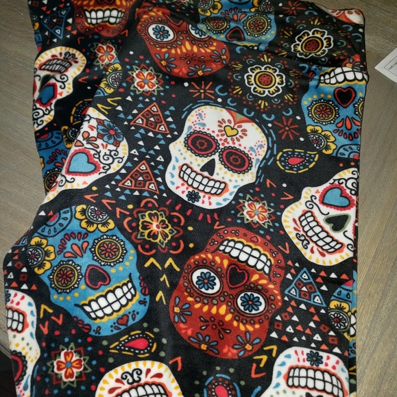 No Boundaries Pants - Skull leggings